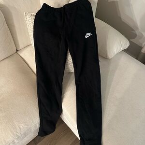 Nike women’s  Black Sweatpants